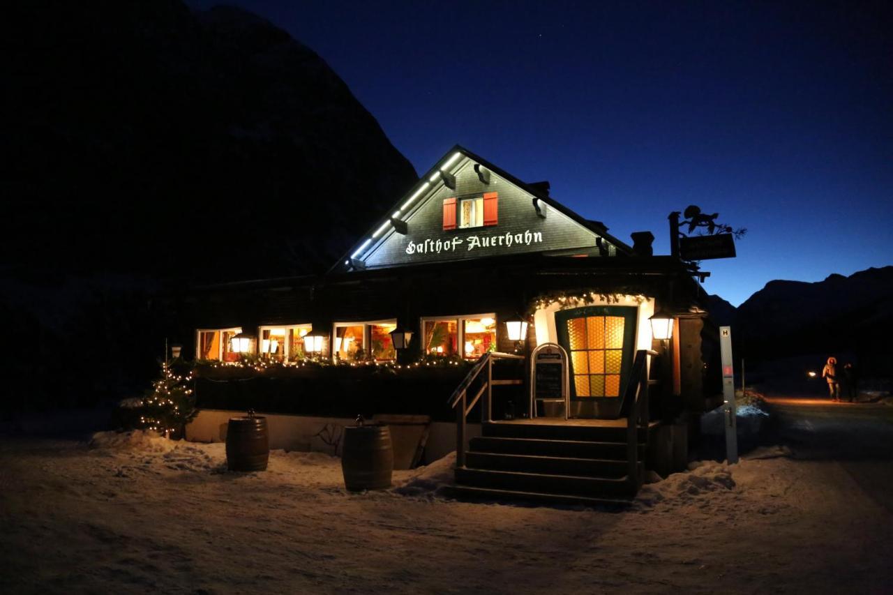 Gasthof Auerhahn Lech am Arlberg Bagian luar foto
